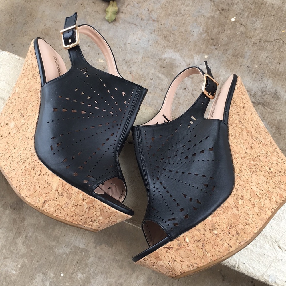 De blossom collection wedges
